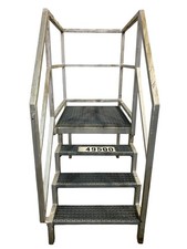 Stahltreppe Industrietreppe Außentreppe Bautreppe Treppe Podesttreppe 49500