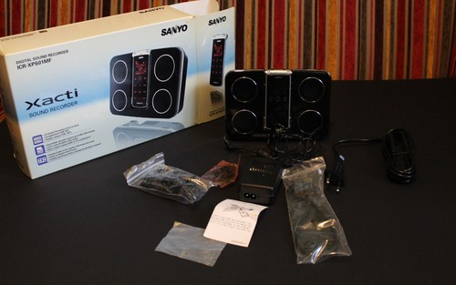 Sanyo xacti icr xps01mf - sanyo,