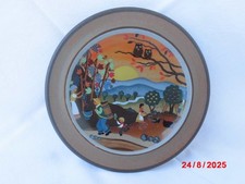 Sammelteller, Zierteller, Landschaft, Erntezeit, Weinlese, Apfelernte   13 cm DM