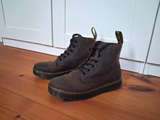 Dr. Martens Thurston Chukka