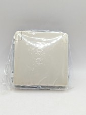 Merten 2730 44 SCHUKO-Steckdosen-Einsatz Aqua Classic / mit Klappdeckel 1 Stück