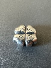 🌺 Original Pandora Element