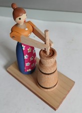 Altes Erzgebirge Seiffen Frau