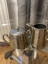 Omis altes Milch und