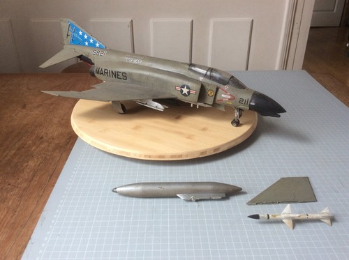 Tamiya flugzeug f 4j - tamiya,