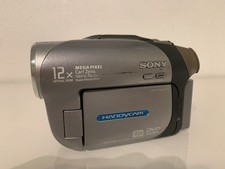 Sony (DCR-DVD203E) Camcorder