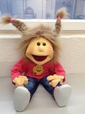 LIVING PUPPETS Große