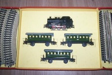 Alte Märklin HO Startpackung im roten Karton