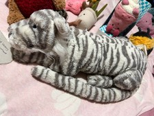 Jellycat großer Sacha