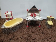 Badezimmer Puppenstube Puppenhaus Badewanne Toilette Waschtisch Marmor Optik