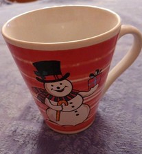 Weihnachtstasse Domestic - 10cm Hoch + 8,5cm Durchmesser - Keine Beschädigungen 