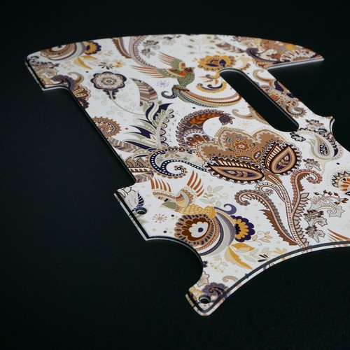 Fender tele pickguard - fender, •