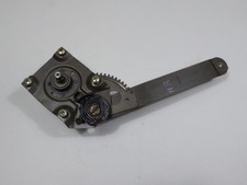 Mercedes Benz Heckflosse W110, W111 Fensterheber hinten rechts # 110 735 02 02