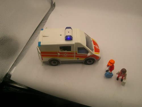 Playmobil krankenwagen licht - playmobil,