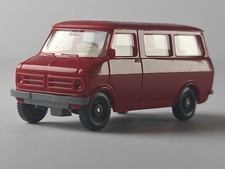 WIKING Bedford Kombiwagen rot 1981 - 1984 1:87