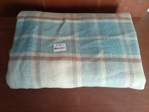 Alte wolldecke kariert blau - alte,