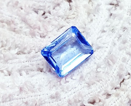 Natürlicher blauer saphir - natürlicher,