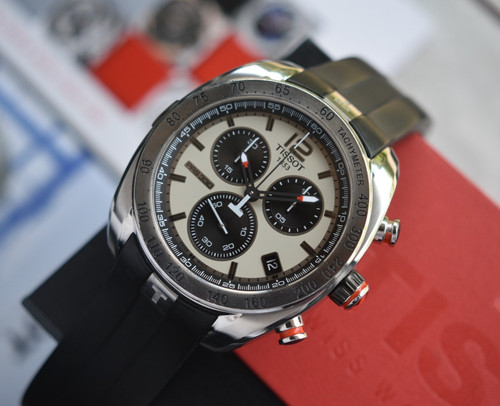 Tissot quarz chronograph - tissot,