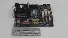 VIA Mainboard Bundle P4MA ProA  Blende CPU-Kühler Pentium 4 2,66GHz 512MB DDR1