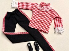 Barbie Kleidung Fashion Karierte Hose , Bluse, Schuhe