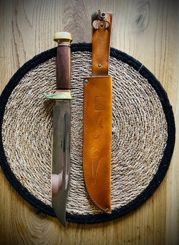 Anton wingen othello crocodile - anton,