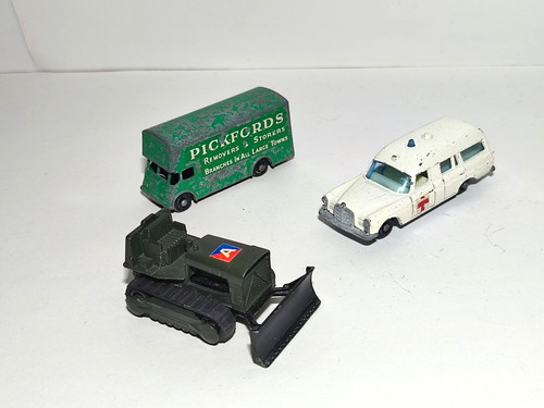 Pickfords van mercedes - pickfords,