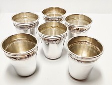 Schönes Set 6 französische massive Silberschnaps/Becher im Stil Louis XVI Stil: Anfang 20. Jh.: 50g