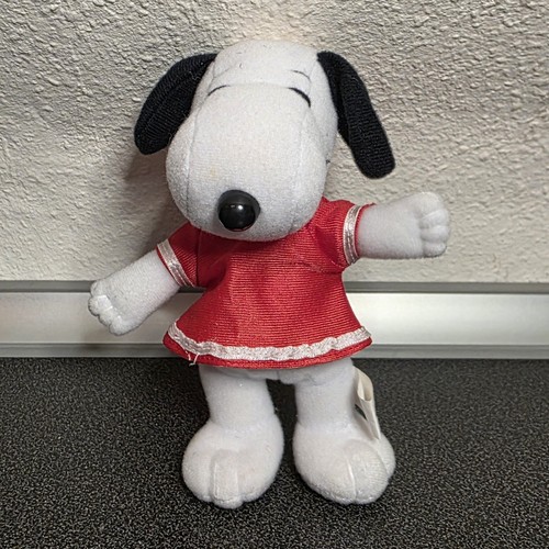 Peanuts snoopy ferrero - peanuts,