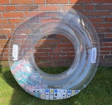 Aufblasbarer Schwimmring mit