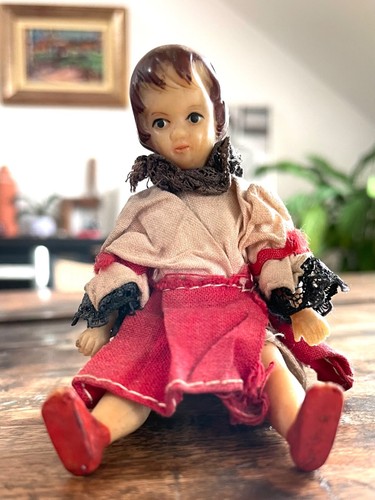 Seltene miniatur puppe - miniatur, puppe.
