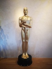 Lebensgroße Oscar Figur 160cm Muckle