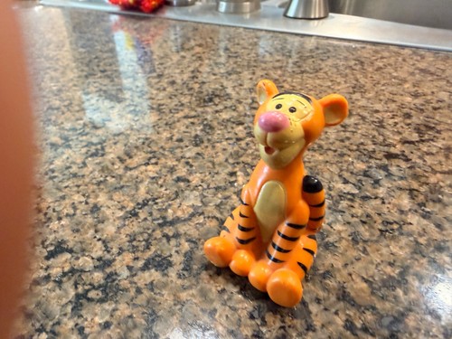 Disney tigger from winnie the - disney,,