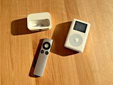 Apple iPod 4th Gen A1099 20GB + Dock + Remote - LOW BATTERY 