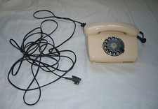 Altes Wählscheibentelefon -