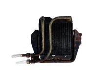 Ölkühler mit Leitungen