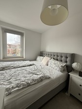 Schlafzimmer Möbel , Bett