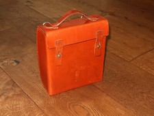 Orig. DRK Roteskreuz Sanitäter Tasche mit Inhalt Verbandsmateriel usw  1940 WWII