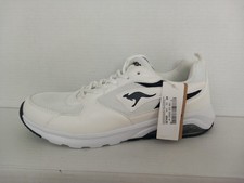 Kangaroos Sneaker 45. Neu.