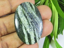 47Cts. Natürlicher grüner