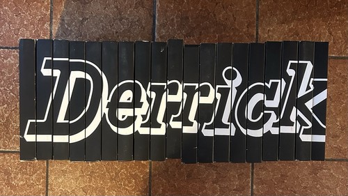 Derrick collectors box - collectors,