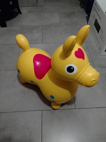 Rody hüpfpferd gelb - rody, hüpfpferd,