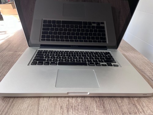 Apple macbook pro - a1286, 39,1