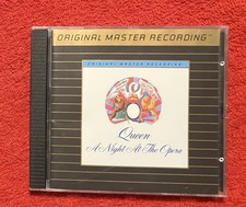 QUEEN A NIGHT AT THE OPERA CD