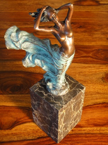 Bronze statue jungfrau marmor - statue,