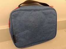 Kislane blaue Autotragetasche