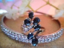 Charmanter SAPHIR Damenring 6