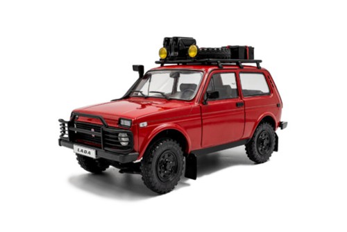 Lada niva 1980 rot mit - 1980,