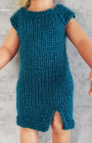 Puppenkleid handgestrickt