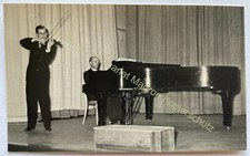orig. Foto AK 1949 Berlin Wilmersdorf Klavier Piano Instrument Musik