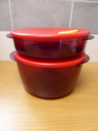 Tupperware warm up - tupperware,